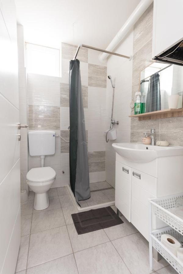 Apartmani Kod Marka Pozega Ngoại thất bức ảnh