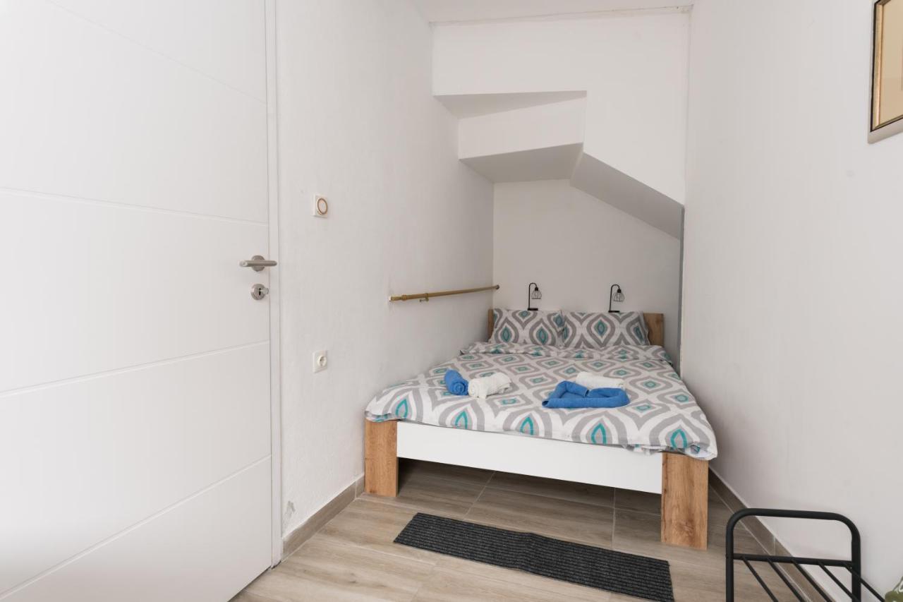 Apartmani Kod Marka Pozega Ngoại thất bức ảnh